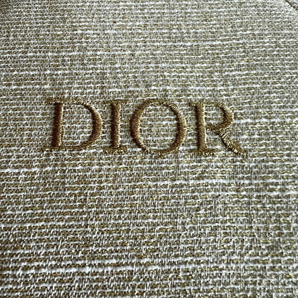 Dior Round Mirrored Vanity - Picture 3 of 6